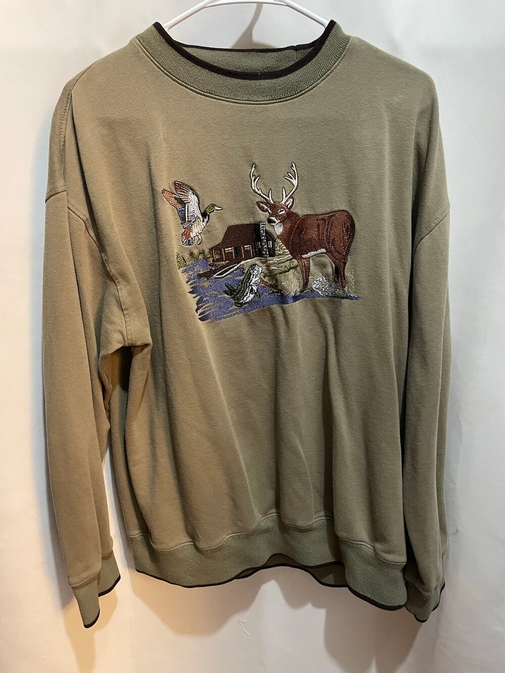 Men's XL Deer Duck Cabin Hunting Sweatshirt Victory Outfitters